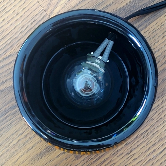 Scentsy Electric Wax Warmer - Zebra Woodgrain Design - Picture 7 of 7